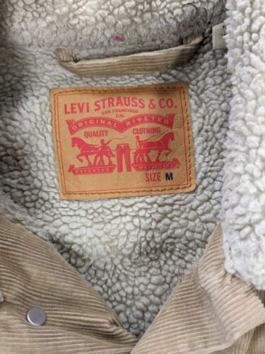 Levi Strauss & Co Corduroy Trucker Jacket Size Medium Sherpa Lined