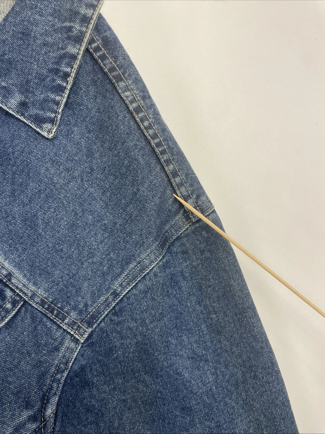 Vintage Denim Trucker Jacket Size Small Blue