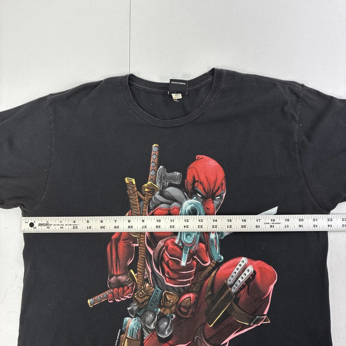 Deadpool Marvel Mad Engine Comic T-Shirt Size Large