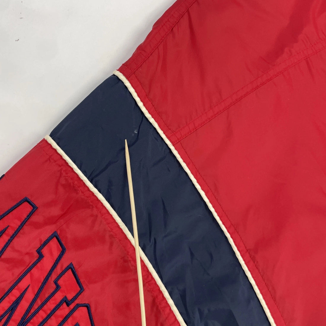 Vintage Cleveland Indians Starter Windbreaker Light Jacket Size Medium MLB