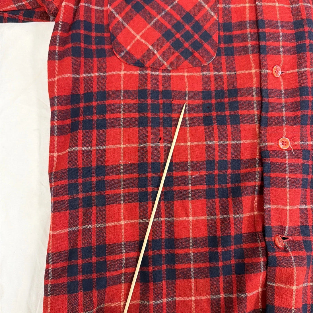Vintage Pendleton Wool Board Button Up Shirt Size Medium Plaid