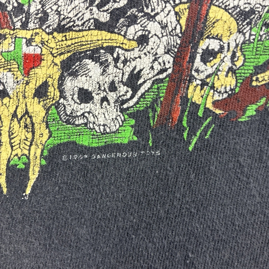 Vintage Dangerous Toys Band T-Shirt Size Large 80s