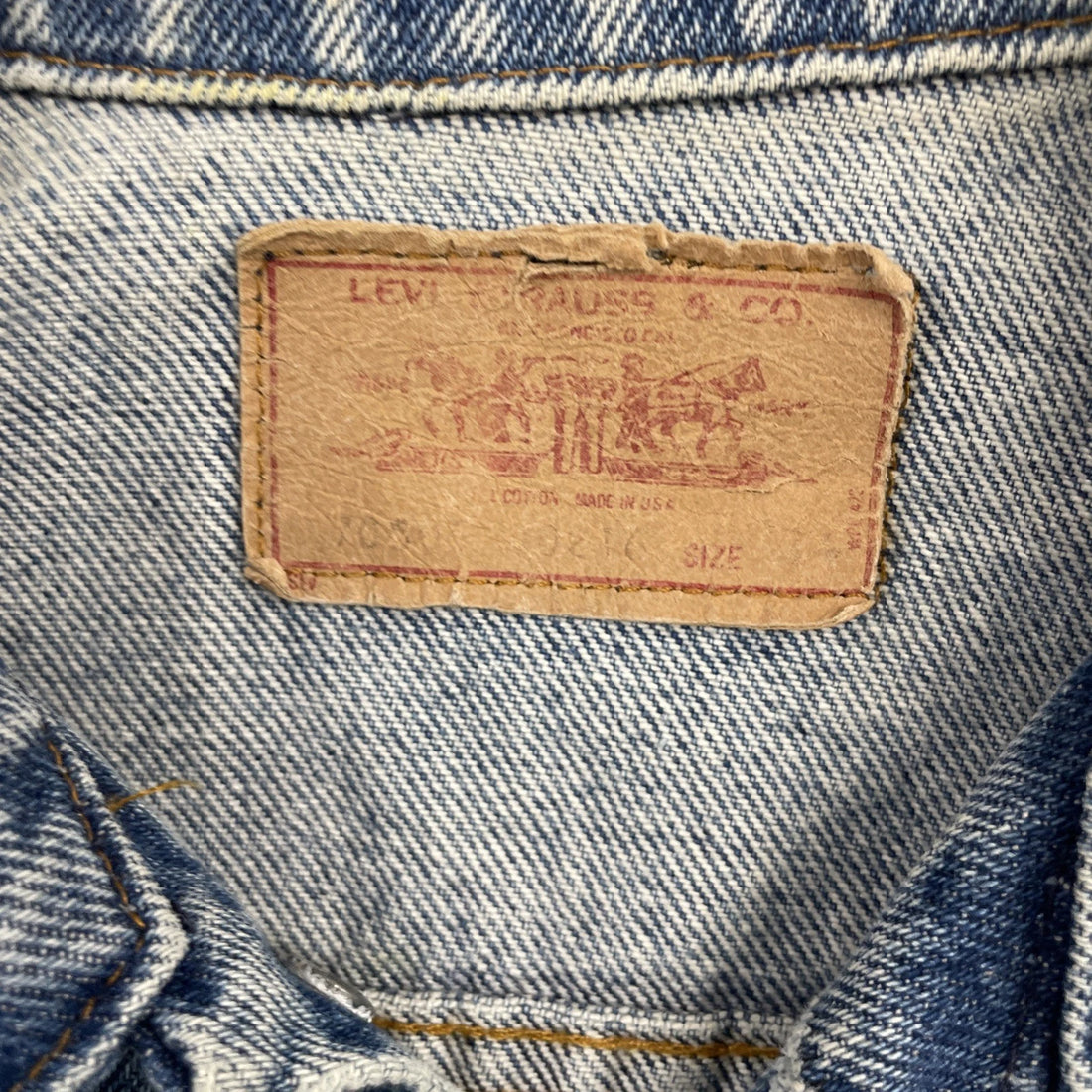 Vintage Levi's Denim Trucker Jacket Size Small