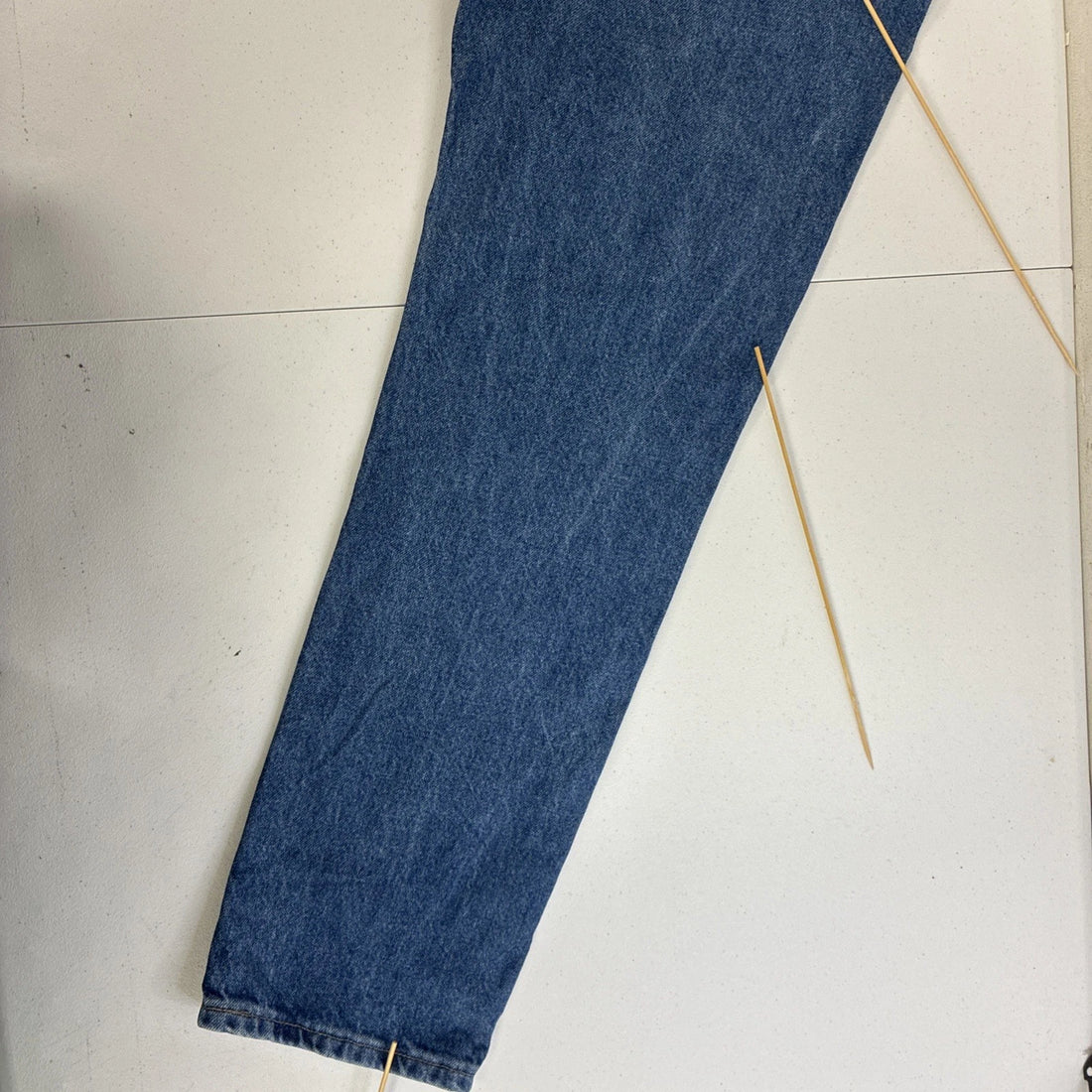 Carhartt Denim Jeans Carpenter Work Pants Size 34 X 32 Blue