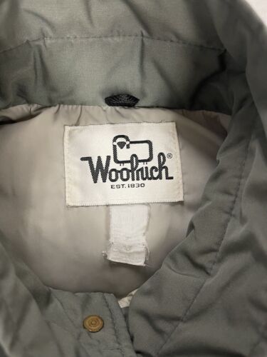 Vintage Woolrich Puffer Vest Jacket Size Large Down Insulated