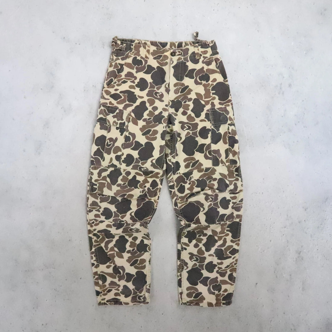 Vintage Winchester Camo Cargo Pants Size 34
