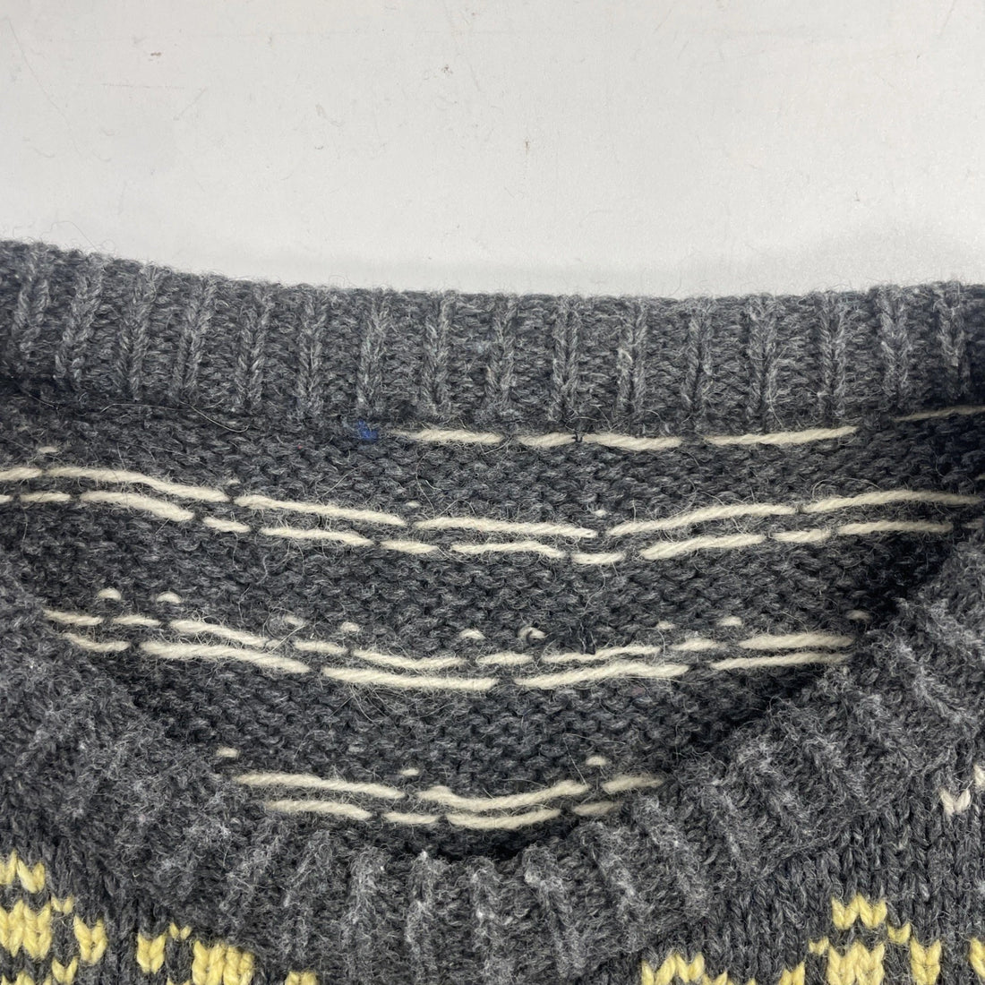 Vintage Fair Isle Wool Knit Crewneck Sweater Size XL
