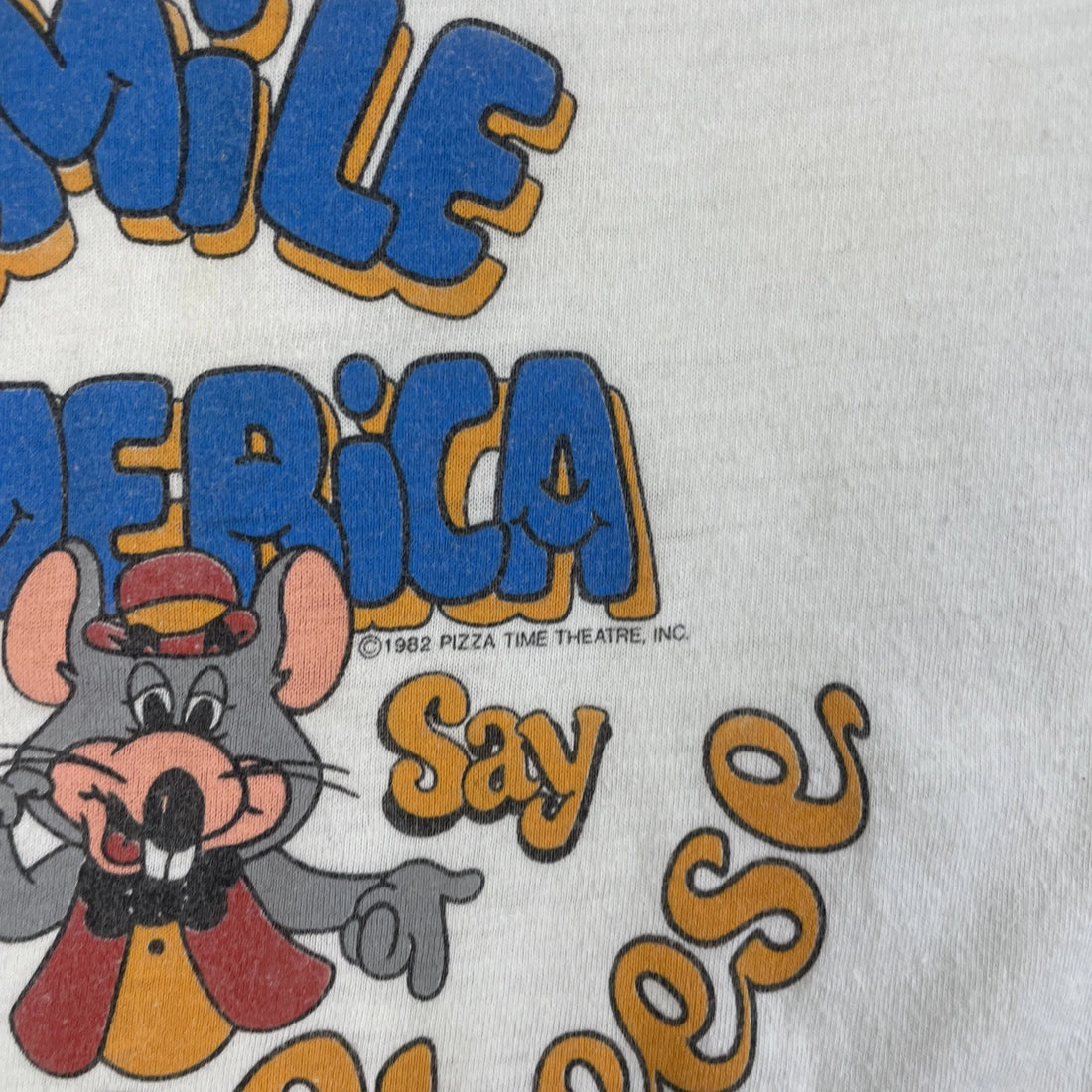 Vintage Chuck E Cheese Ringer T-Shirt Size XL 1982 80s