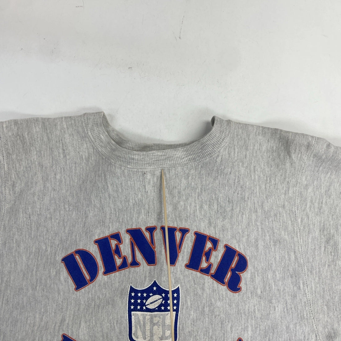 Vintage Denver Broncos Champion Reverse Weave Sweatshirt Crewneck Medium 90s NFL