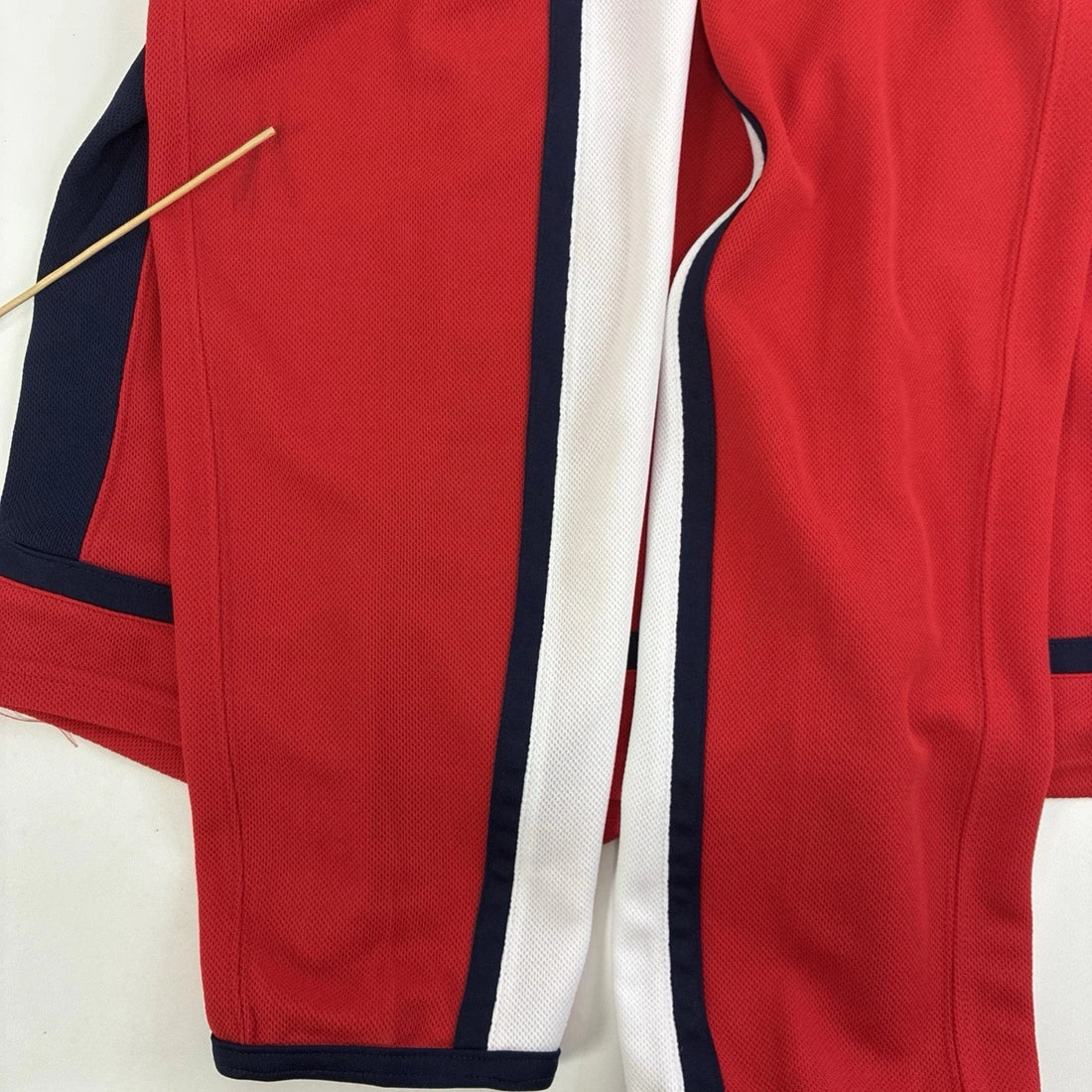 Washington Capitals Authentic Adidas Jersey Size 46 NHL