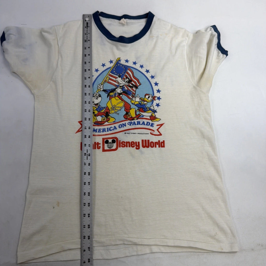Vintage Mickey Mouse America On Parade Walt Disney World Ringer T-Shirt Large