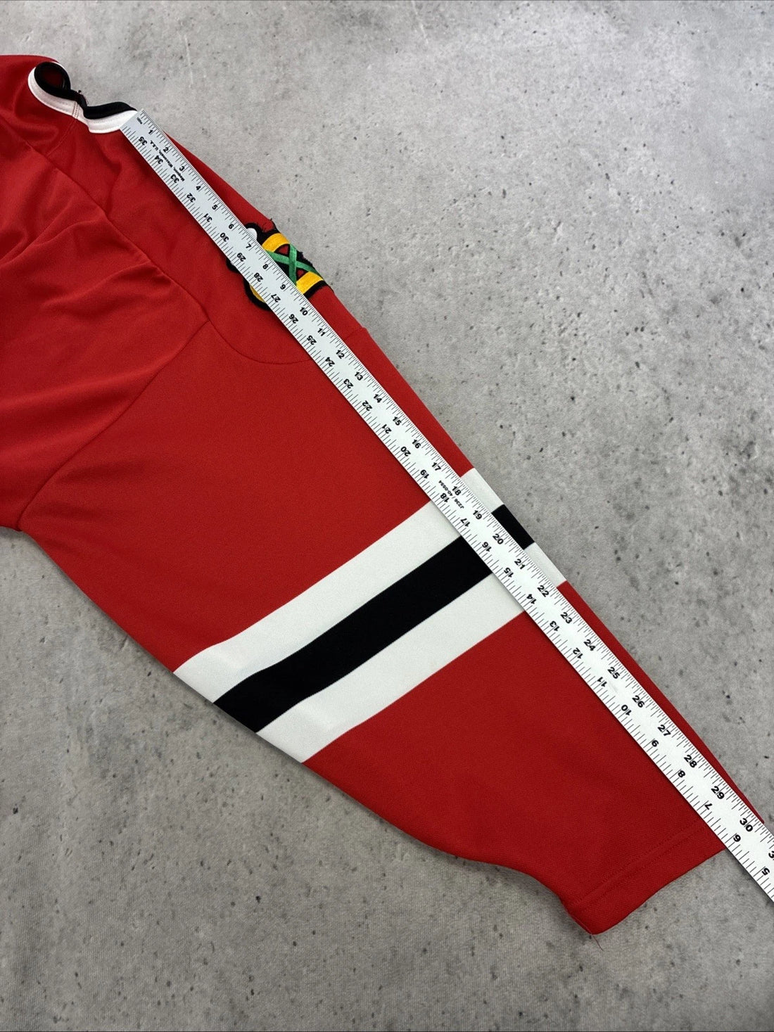 Vintage Chicago Blackhawks CCM Jersey Size XL NHL