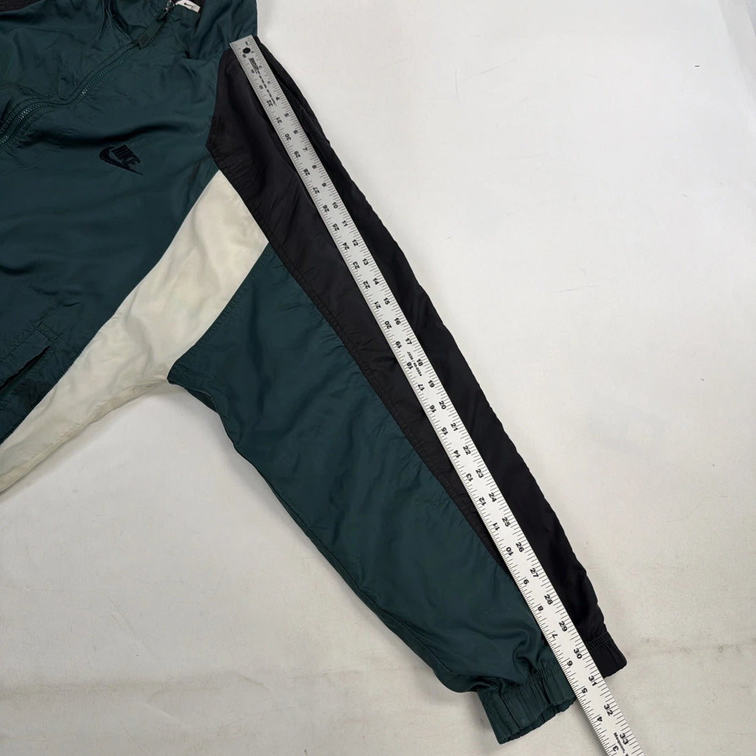 Vintage Nike Windbreaker Light Jacket Size Large Green