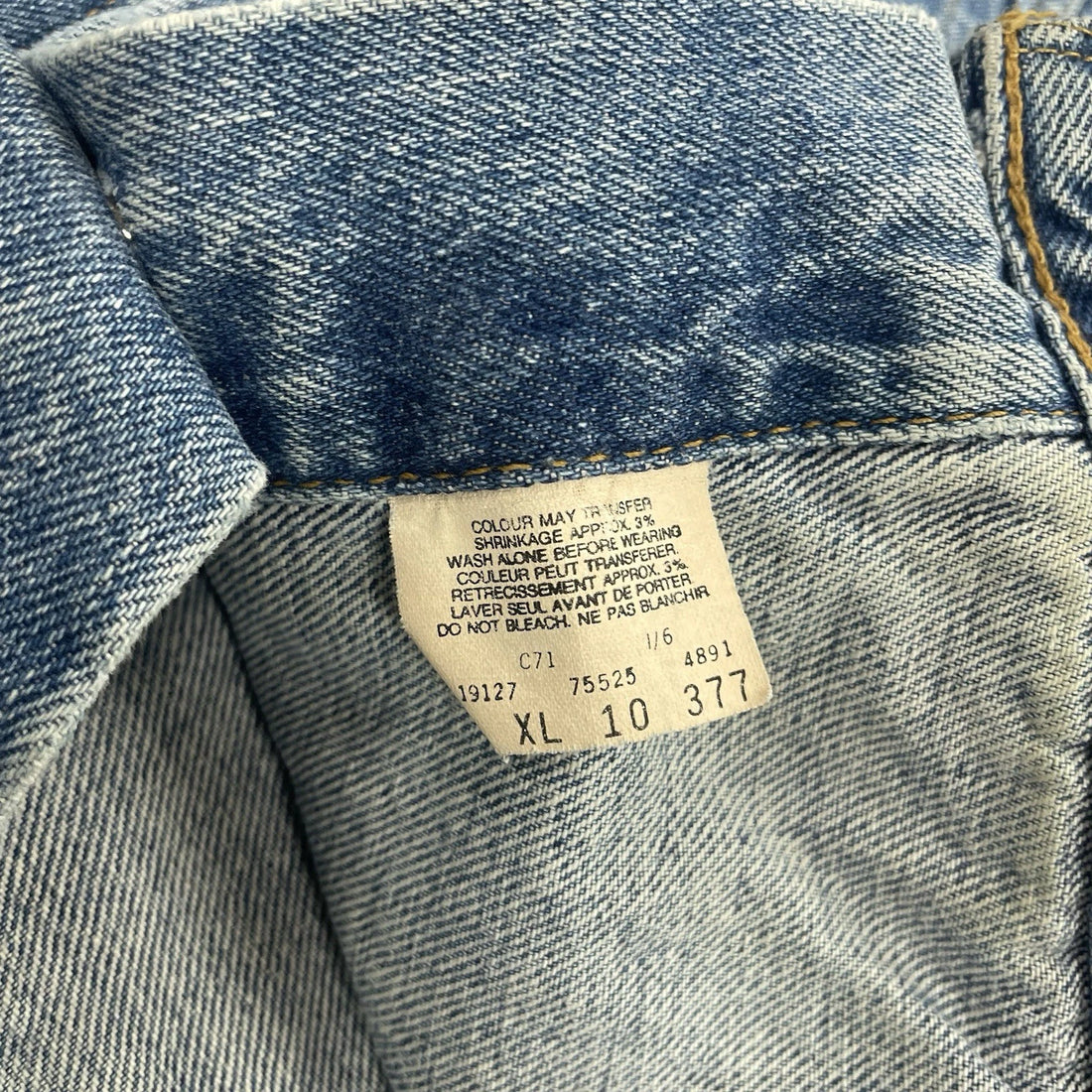 Vintage Levi's Strauss & Co Denim Jean Jacket Size XL 75525-4891