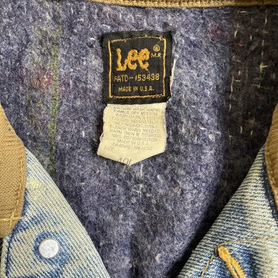 Vintage Lee PATD-153438 Denim Trucker Jacket Size 40L Blanket Lined Distressed
