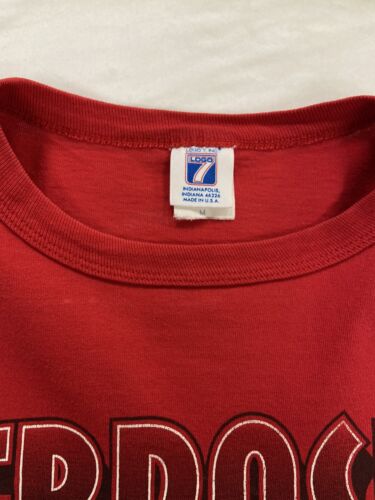 Vintage Nebraska Cornhuskers Logo 7 T-Shirt Size Medium Red 90s NCAA