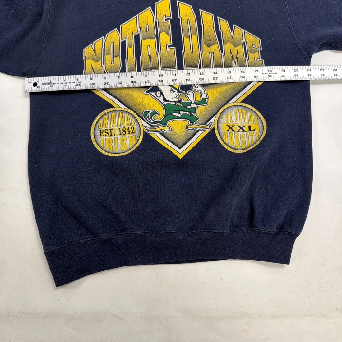 Vintage Notre Dame Fighting Irish Crewneck Sweatshirt Size Medium NCAA