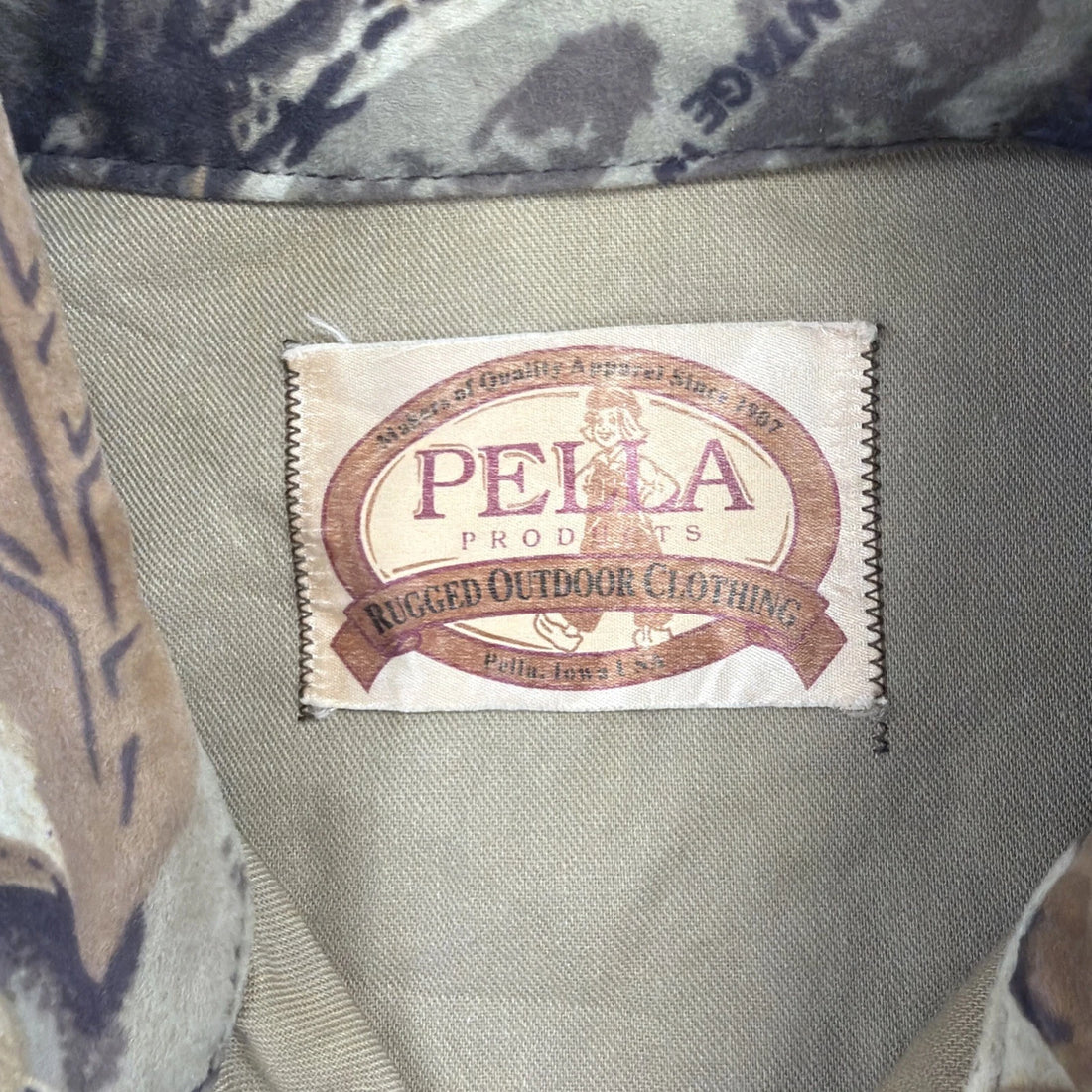 Vintage Pella Advantage Camo Bomber Jacket Size XL