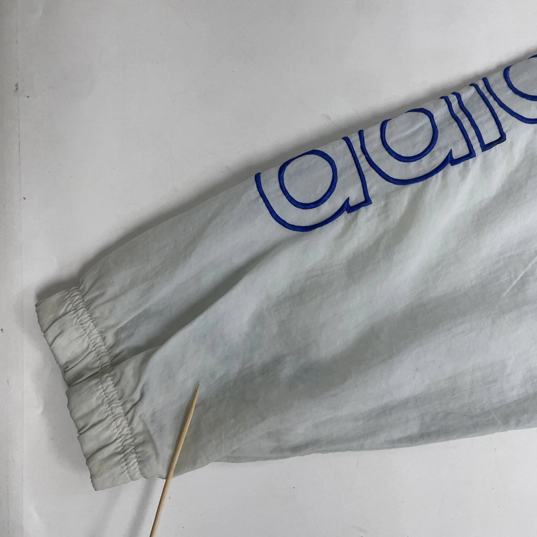 Vintage Adidas Windbreaker Light Jacket Size Large Blue