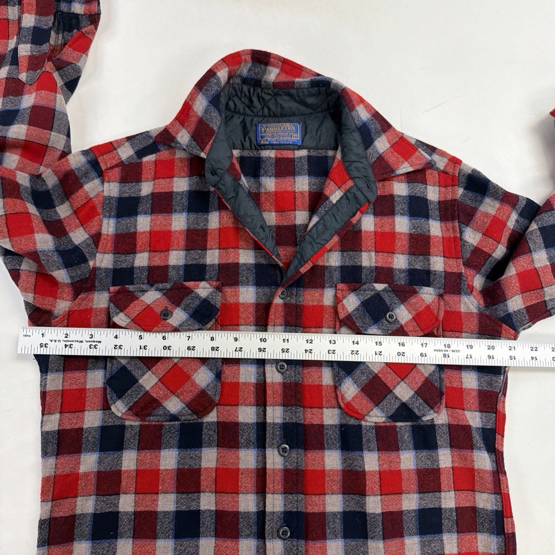 Vintage Pendleton Wool Board Button Up Shirt Size Medium Red Plaid
