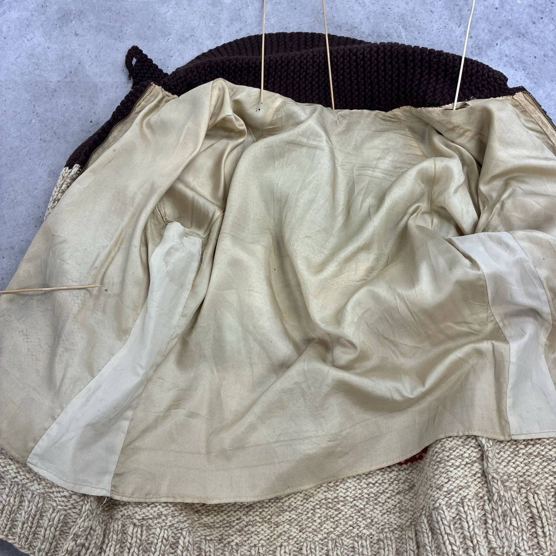 Cow Wool Knit Cowichan Sweater Size XL Vintage