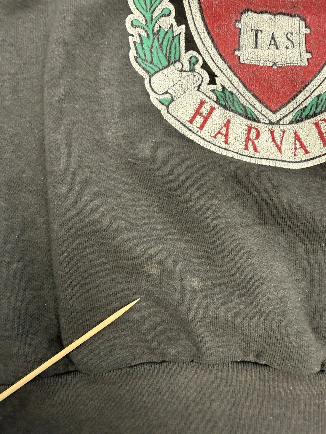 Vintage Harvard Crimson Crest Crewneck Sweatshirt Size Large 80s 90s NCAA
