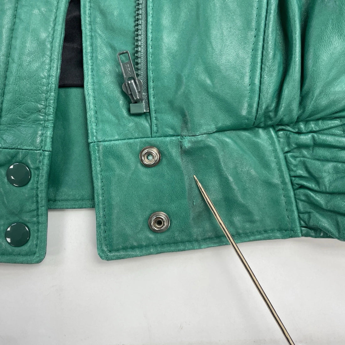Vintage Leather Bomber Jacket Size Small Green