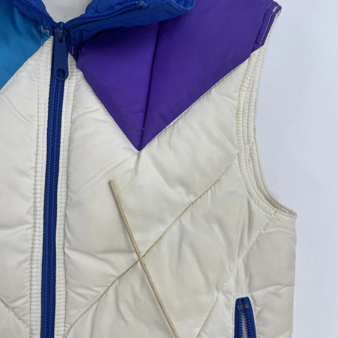 Vintage Mountain Goat White Stag Puffer Vest Jacket Size Small Insulated