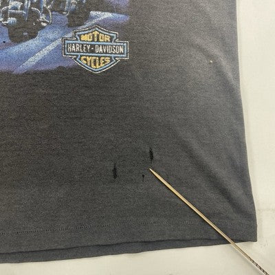 Vintage Harley Davidson Motorcycles Legends Live Where Legends Roam T-Shirt XL