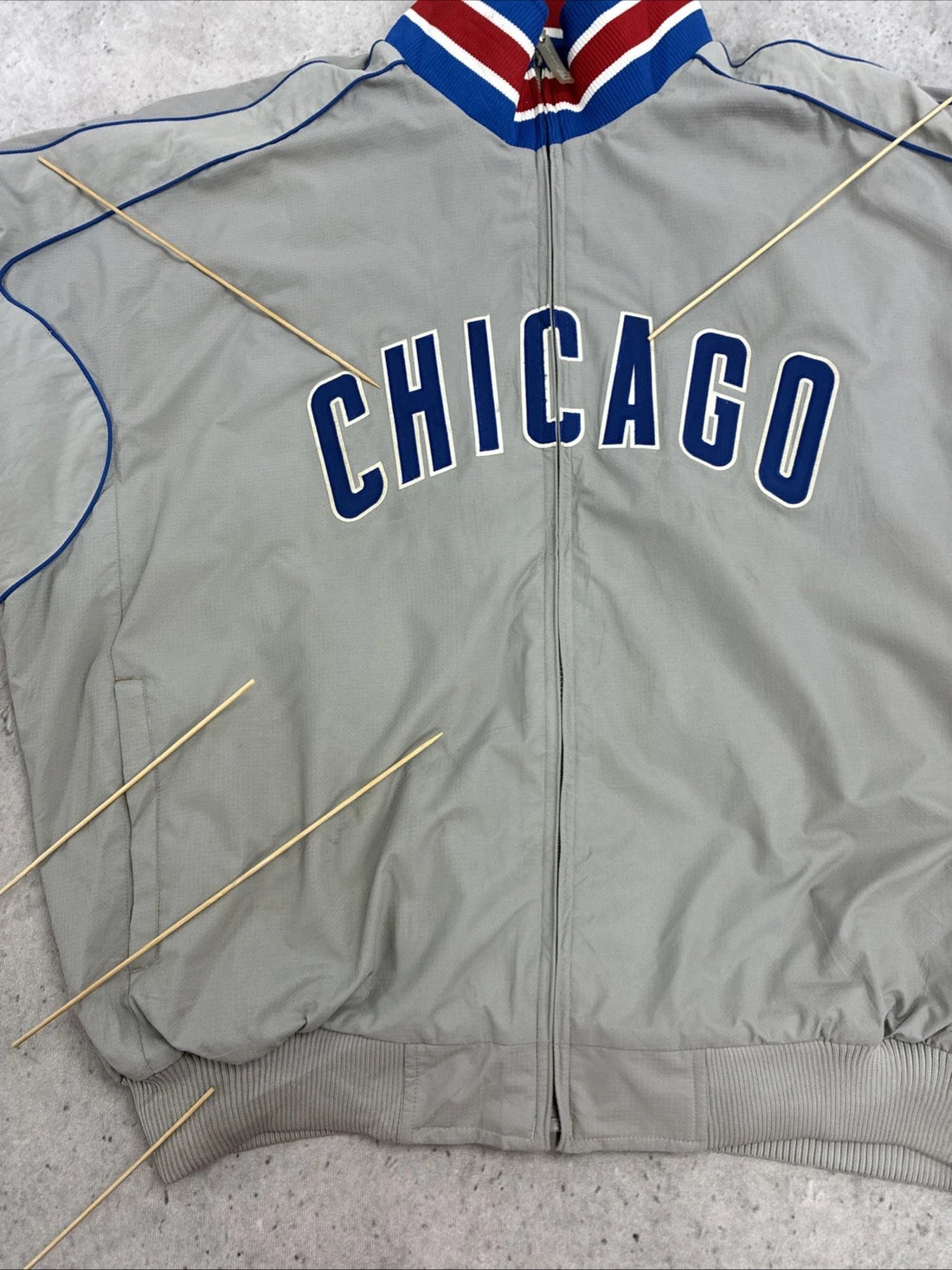 Chicago Cubs Majestic Dugout Bomber Jacket Size 2XL MLB