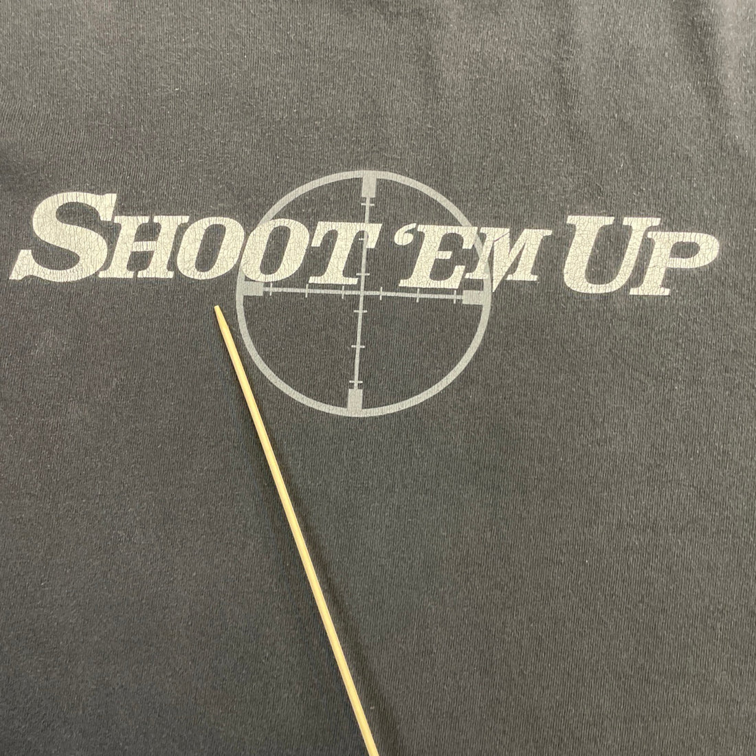Shoot Em Up Gun Crosshair T-Shirt Size XL Movie Promo