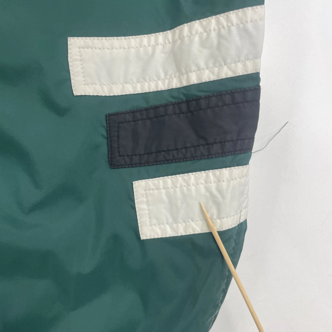 Vintage Adidas Windbreaker Light Jacket Size XL Green