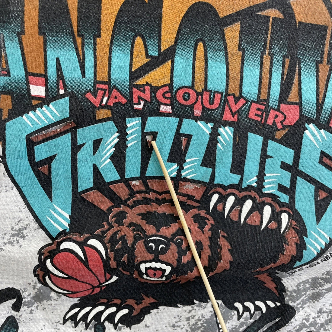 Vintage Vancouver Grizzlies T-Shirt Size XL 90s NBA