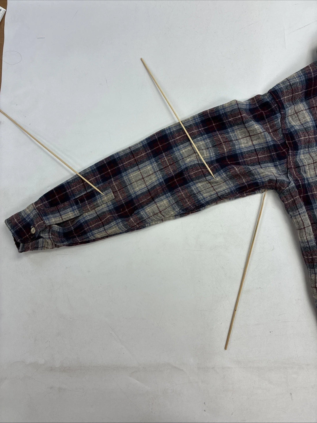 Vintage Woolrich Wool Button Up Shirt Size Medium 80s