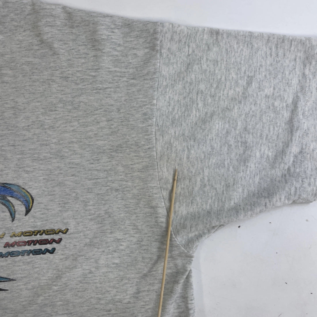 Vintage In Motion Surfing T-Shirt Size XL
