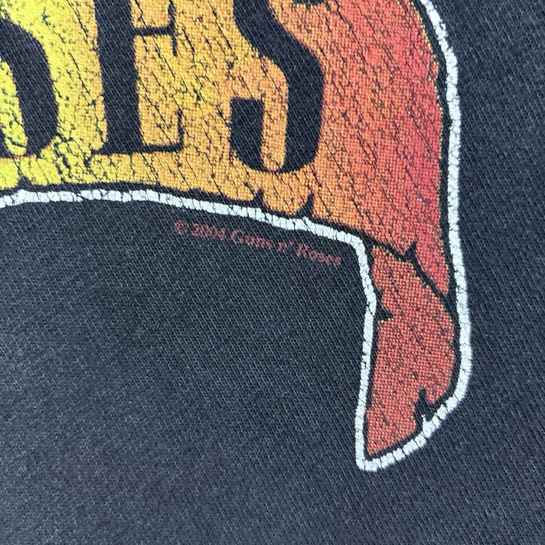 Vintage Guns N Roses Artimonde Band T-Shirt Size Medium 2004