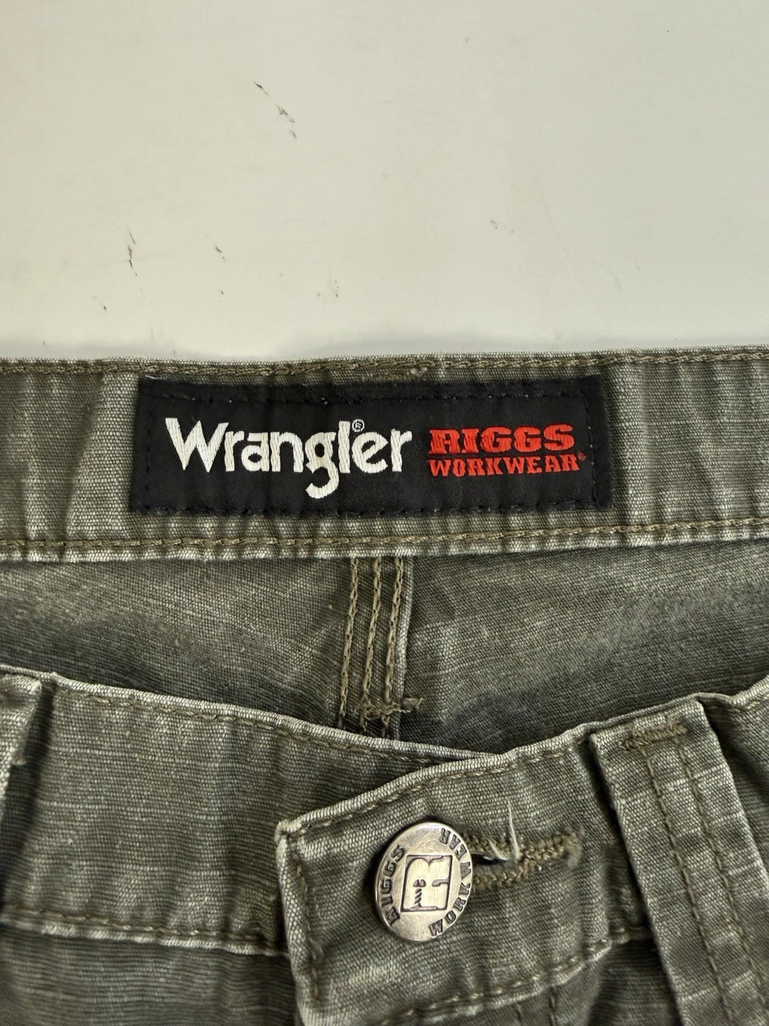 Vintage Wrangler Riggs Cargo Utility Pants Size 33 X 32
