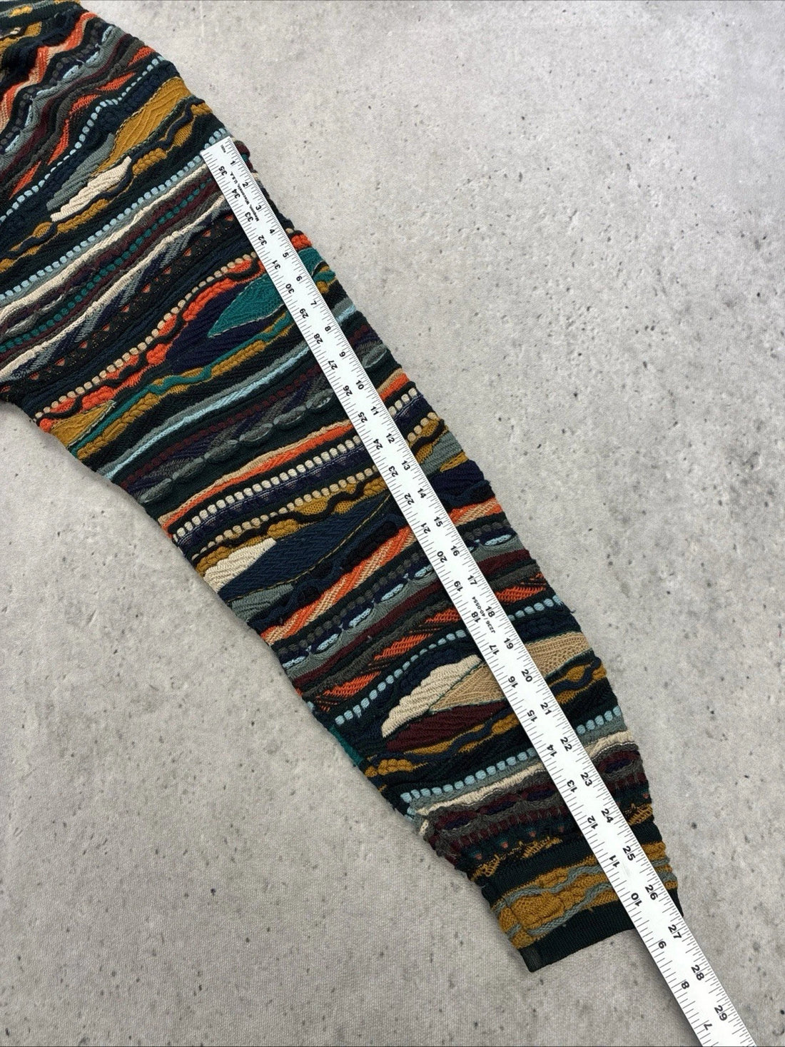 Vintage Coogi Australia 3D Knit Crewneck Sweater Size XL
