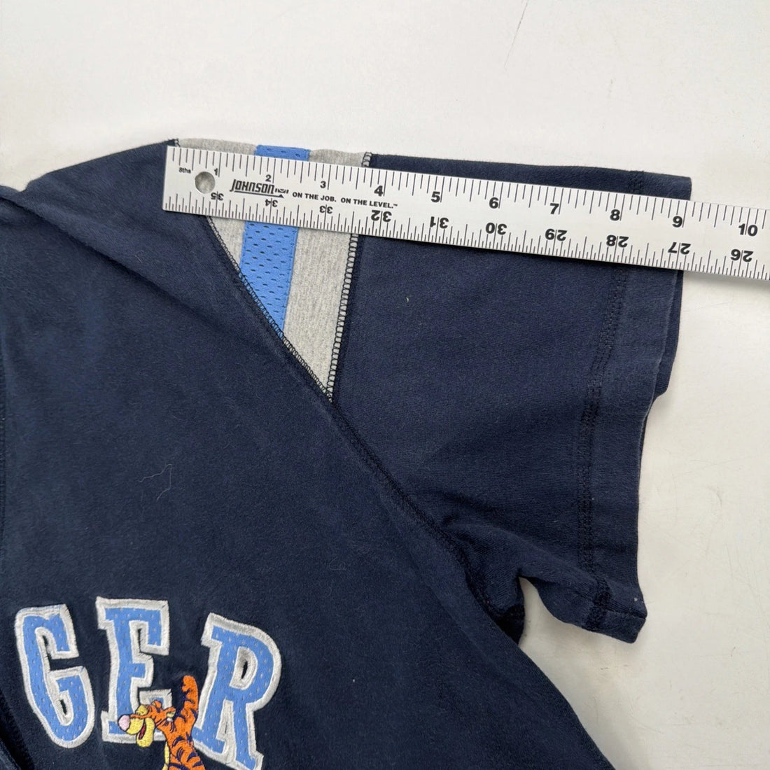 Vintage Winnie The Pooh Tigger Disney Baseball Jersey Size Medium