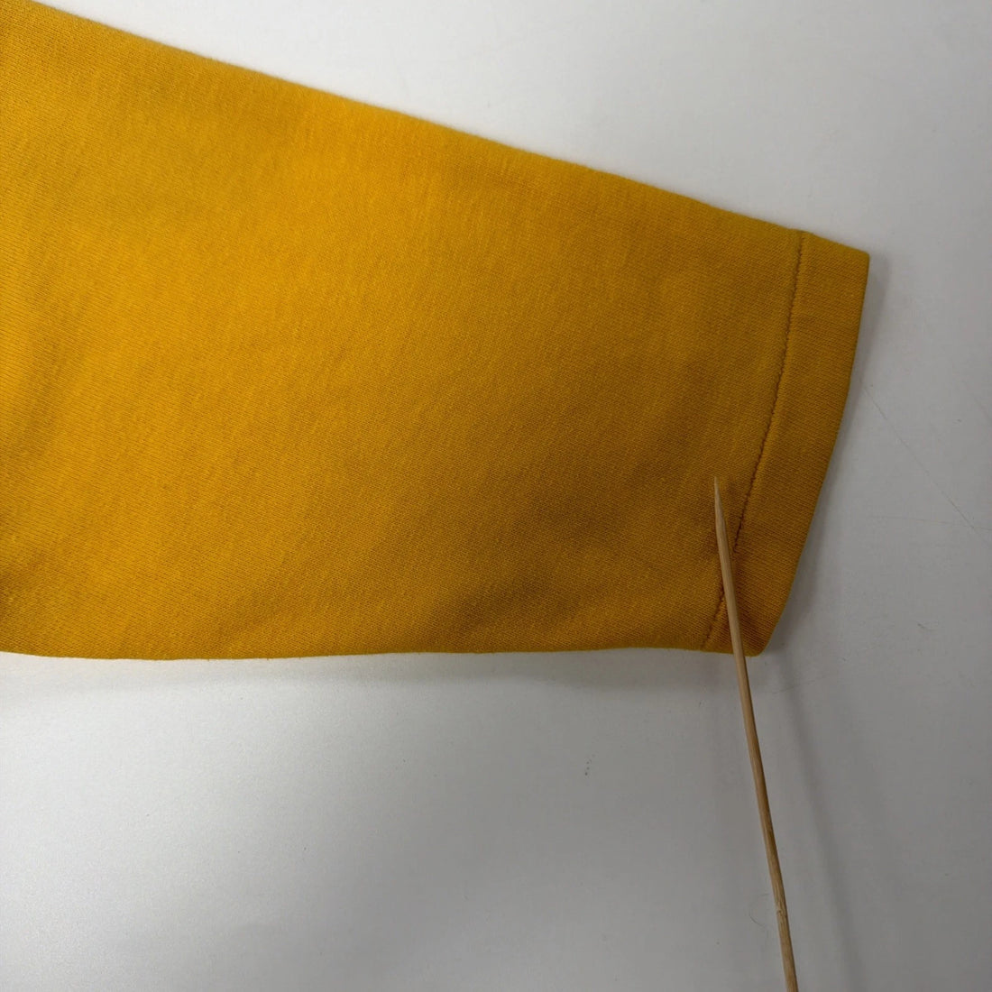 Vintage Harding Russell Athletic Raglan T-Shirt Size Medium Yellow 70s