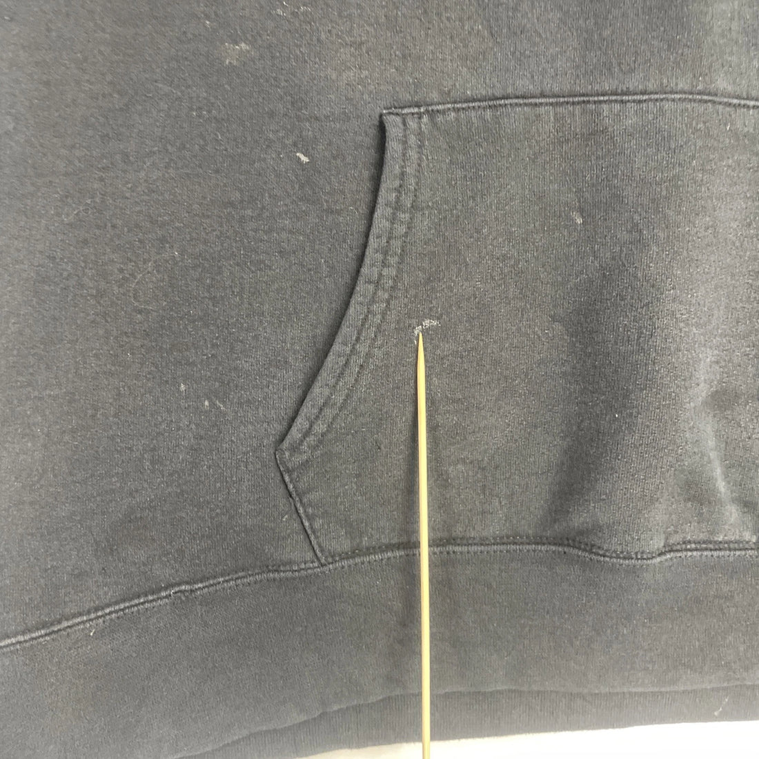 Pirates Of The Caribbean Dead Men Tell No Tales Disney Sweatshirt Hoodie XL