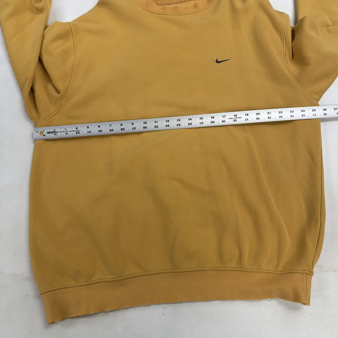 Vintage Nike Crewneck Sweatshirt Size XL Yellow Embroidered Swoosh