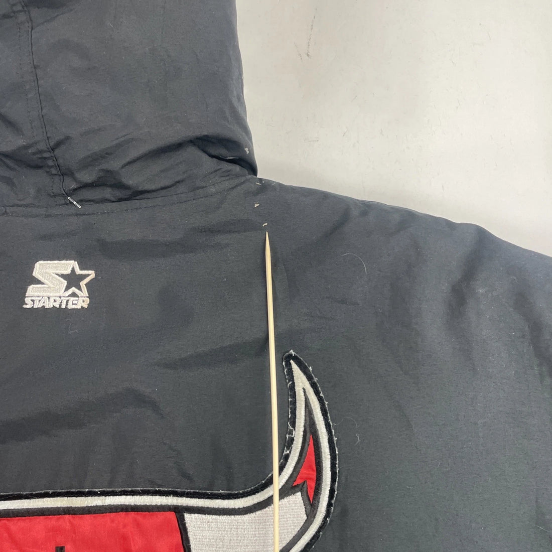 Vintage Chicago Bulls Starter Puffer Jacket Size XL NBA