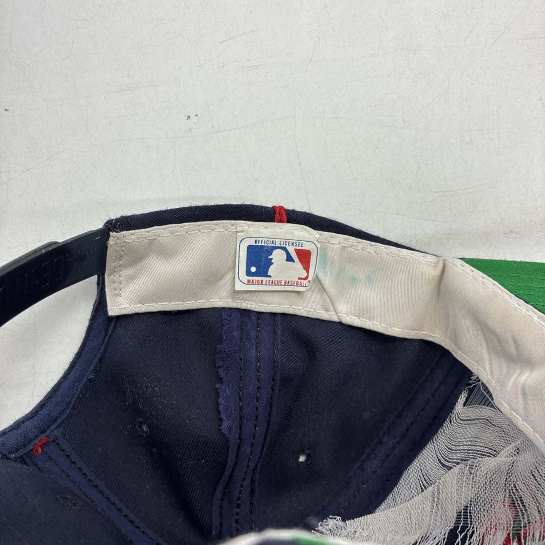 Vintage Boston Red Sox Snapback Hat Cap OSFA MLB