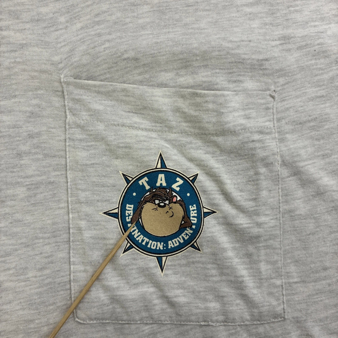 Vintage Taz Daffy Duck Pocket T-Shirt Size Large 1995 90s