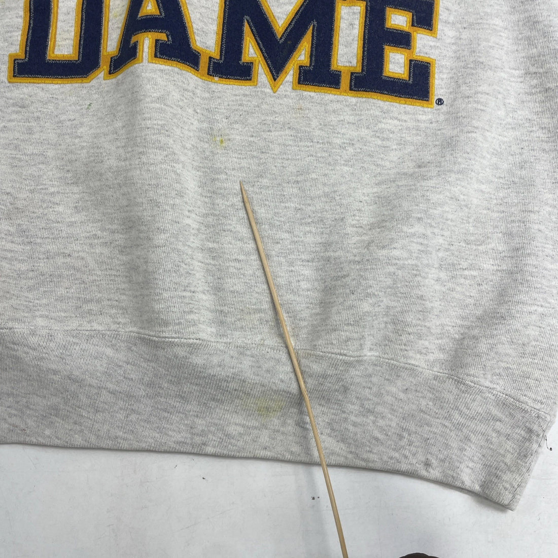 Vintage Notre Dame Fighting Irish Crewneck Sweatshirt Size Large 90s NCAA