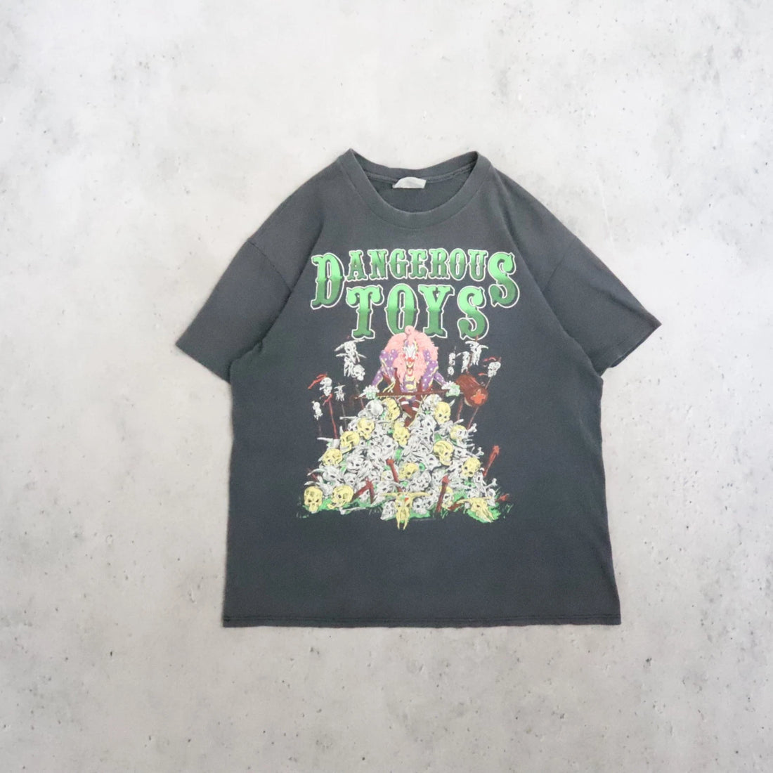 Vintage Dangerous Toys Band T-Shirt Size Large 80s