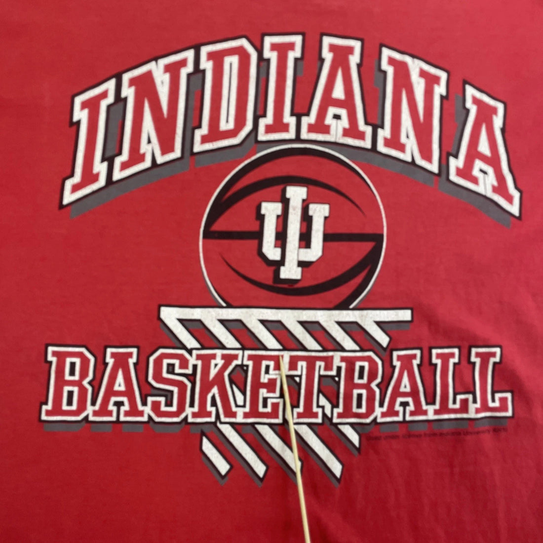 Vintage Indiana Hoosiers Basketball T-Shirt Size XL NCAA