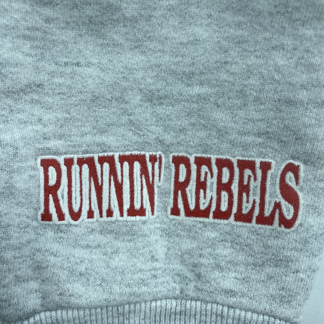 Vintage UNLV Crest Crewneck Sweatshirt Size XL