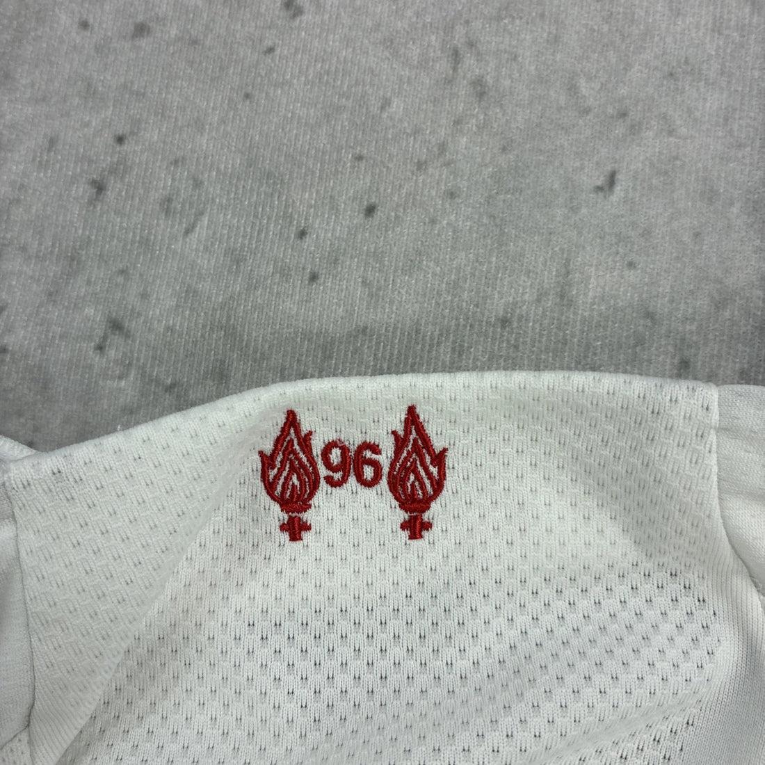 Liverpool LFC 2019 2020 New Balance Soccer Jersey Size 2XL